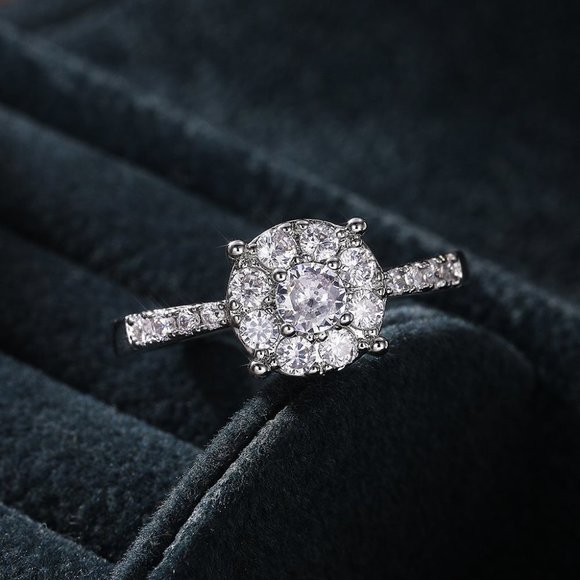 ▶Dainty Engagement 925 Sterling Silver Plated Beautiful Ring for Women, L009